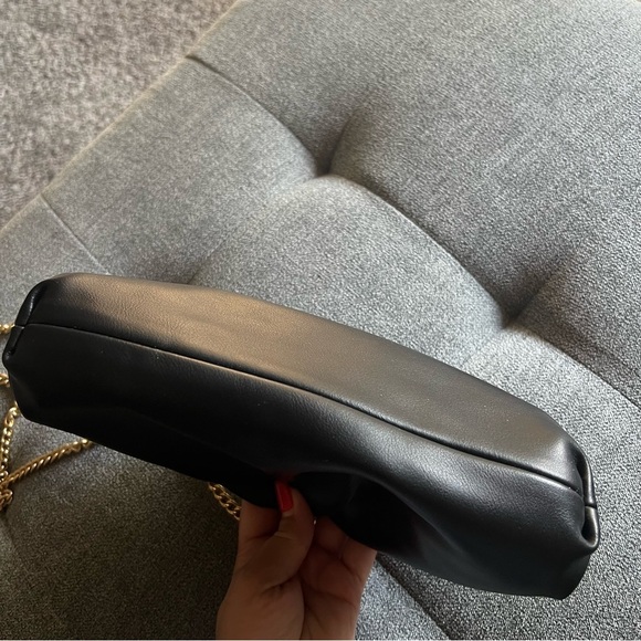 Understated Leather mini crossbody bag, black, chain strap, scrunch clutch - Picture 9 of 12